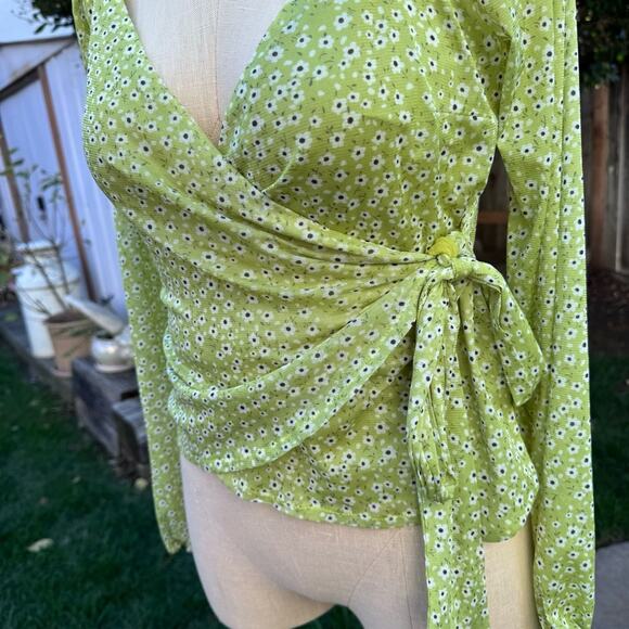 4si3nna Anthropologie Lime Green Floral Wrap Top Blouse Long Sleeve Size S - Picture 3 of 12